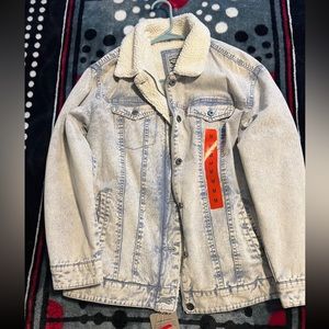 Levi’s Sherpa trucker jacket